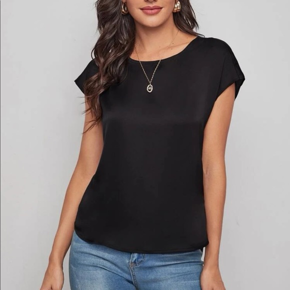 Boho green cutout twist back blouse - Picture 8 of 15